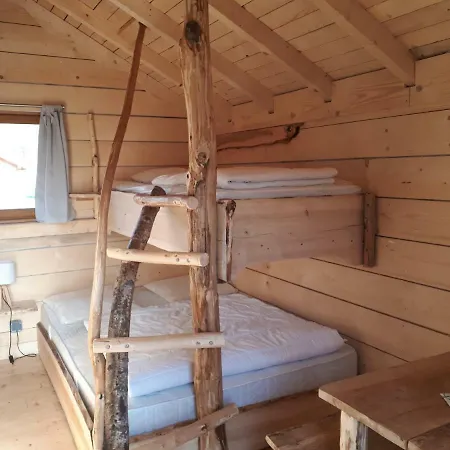 Camping Le Domaine De Longemer Camping *